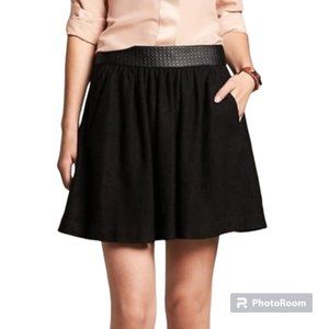 NWT Banana Republic Boucle mini Skirt size 0 (I26)